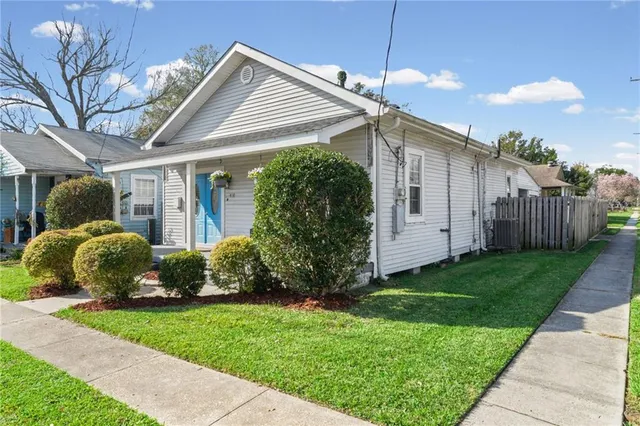 $289,000 | 418 Division Street, Metairie, LA 70001