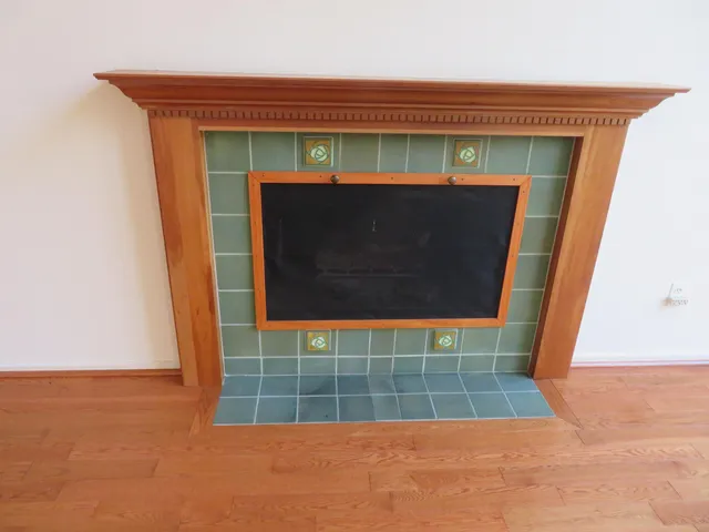 $379,900 | 2134 Overlook Court, Ann Arbor, MI 48103