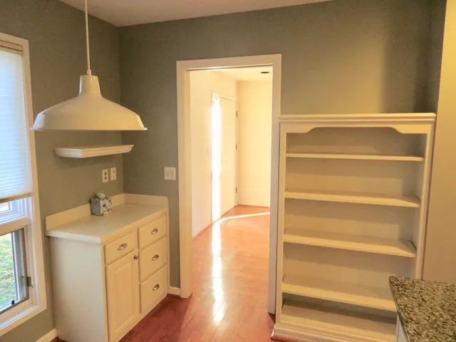 $379,900 | 2134 Overlook Court, Ann Arbor, MI 48103