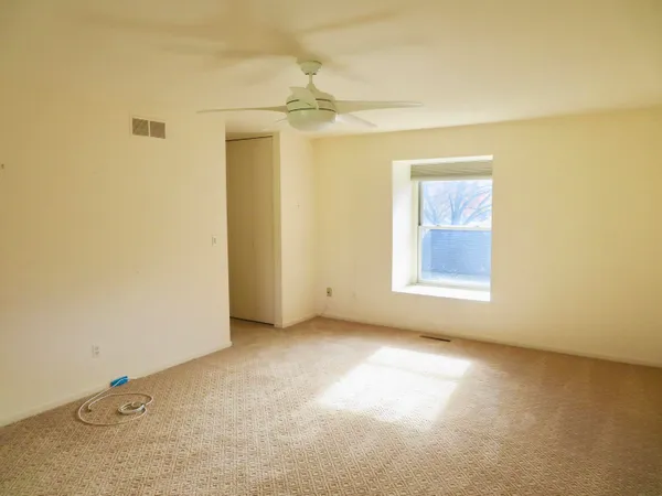 $364,900 | 2134 Overlook Court, Ann Arbor, MI 48103