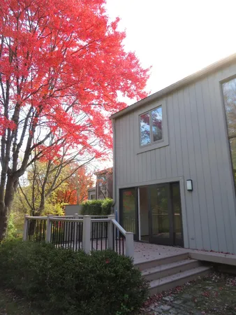 $364,900 | 2134 Overlook Court, Ann Arbor, MI 48103