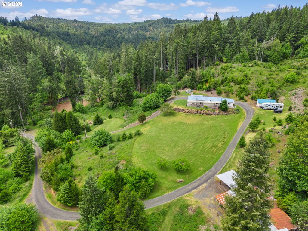 32477 West Saginaw Road Cottage Grove, OR 97424 - Photo 1 of 44