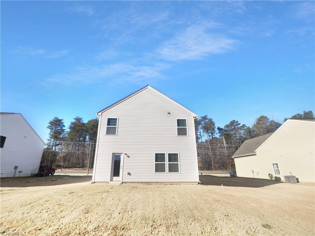 5321 Murray Road Winston-Salem, NC 27106 - Photo 5 of 23