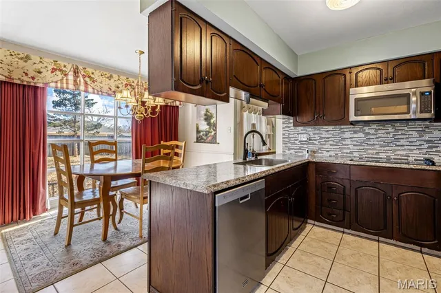 $269,900 | 406 North Harding Street, Desloge, MO 63601