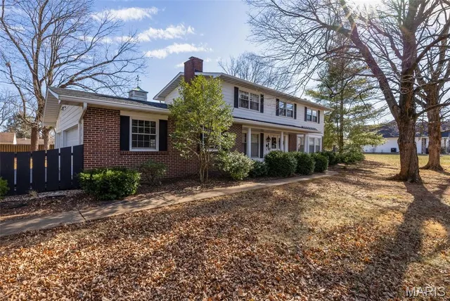 $269,900 | 406 North Harding Street, Desloge, MO 63601