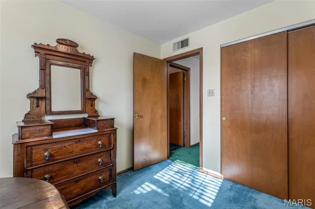 $269,900 | 406 North Harding Street, Desloge, MO 63601