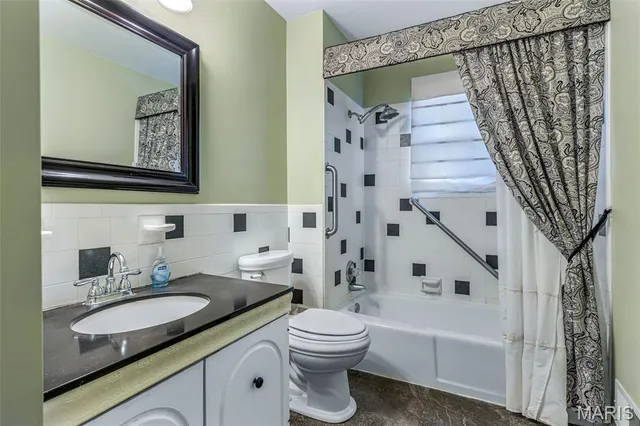 $269,900 | 406 North Harding Street, Desloge, MO 63601