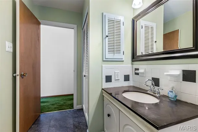 $269,900 | 406 North Harding Street, Desloge, MO 63601