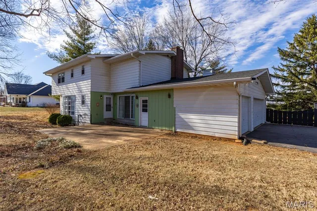 $269,900 | 406 North Harding Street, Desloge, MO 63601