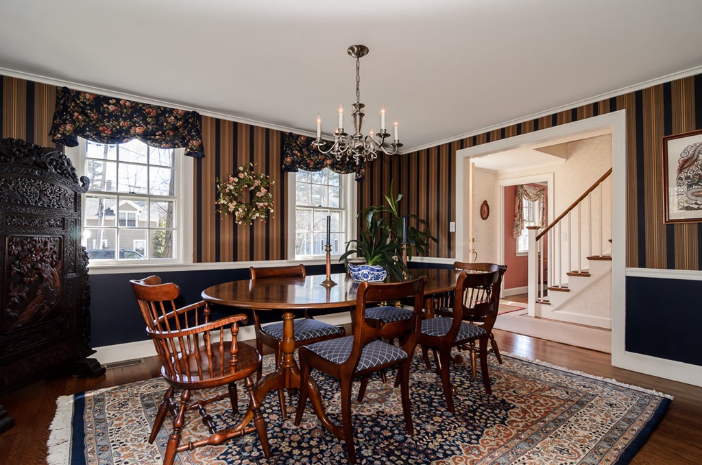 11 Winslow Road Wellesley, MA 02481 - Photo 15 of 19