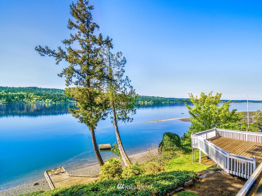4963 Erlands Point Road Northwest Bremerton, WA 98312 - Photo 17 of 25 Gallery Image 17
