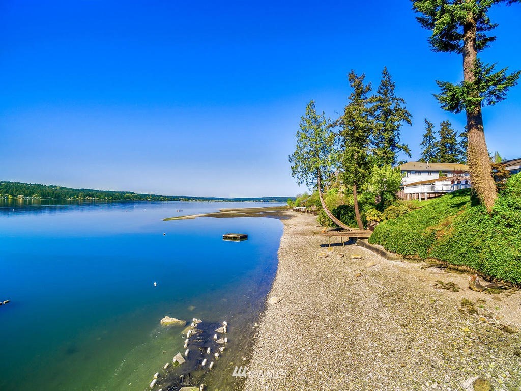 4963 Erlands Point Road Northwest Bremerton, WA 98312 - Photo 19 of 25 Gallery Image 19