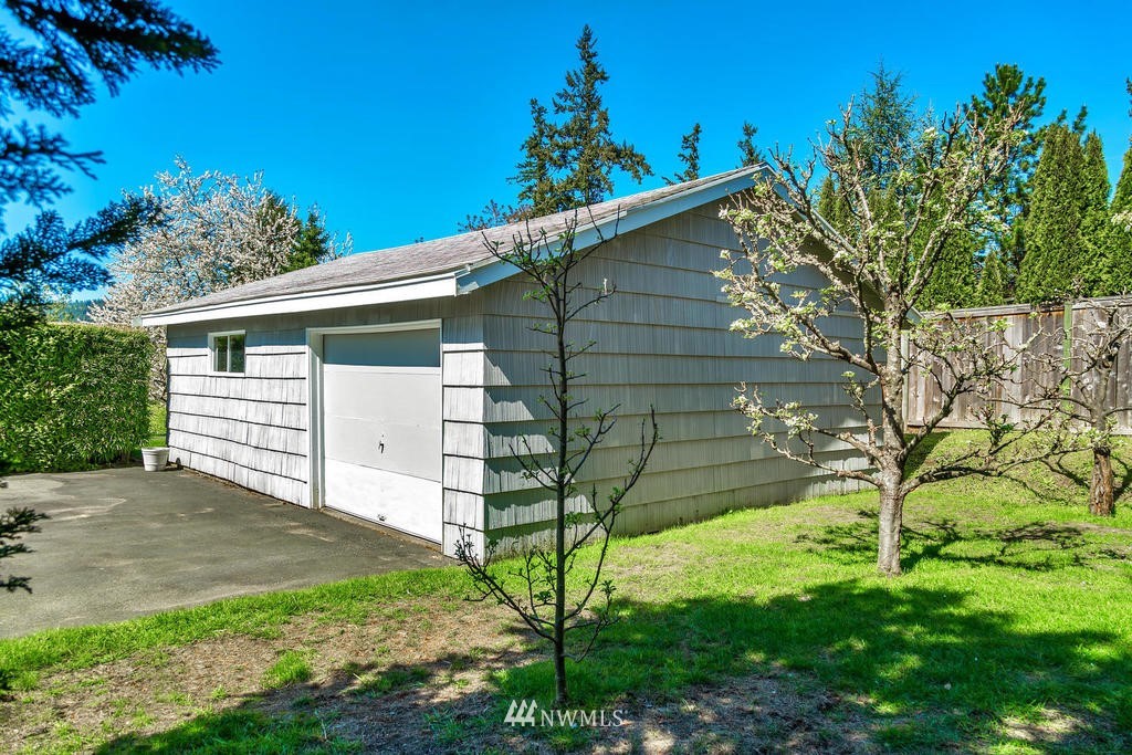 4963 Erlands Point Road Northwest Bremerton, WA 98312 - Photo 20 of 25 Gallery Image 20