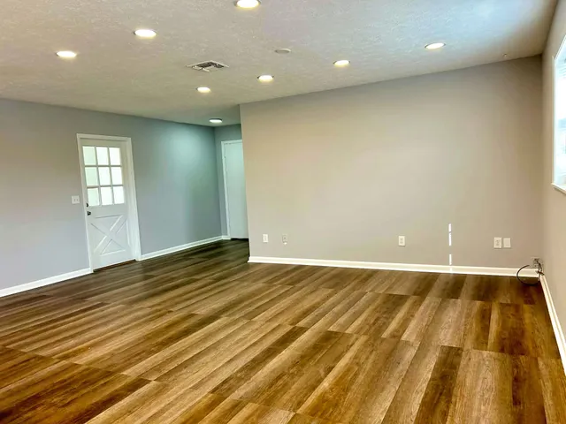 $1,500 | 341 Central Avenue, Unit 1, Clewiston, FL 33440