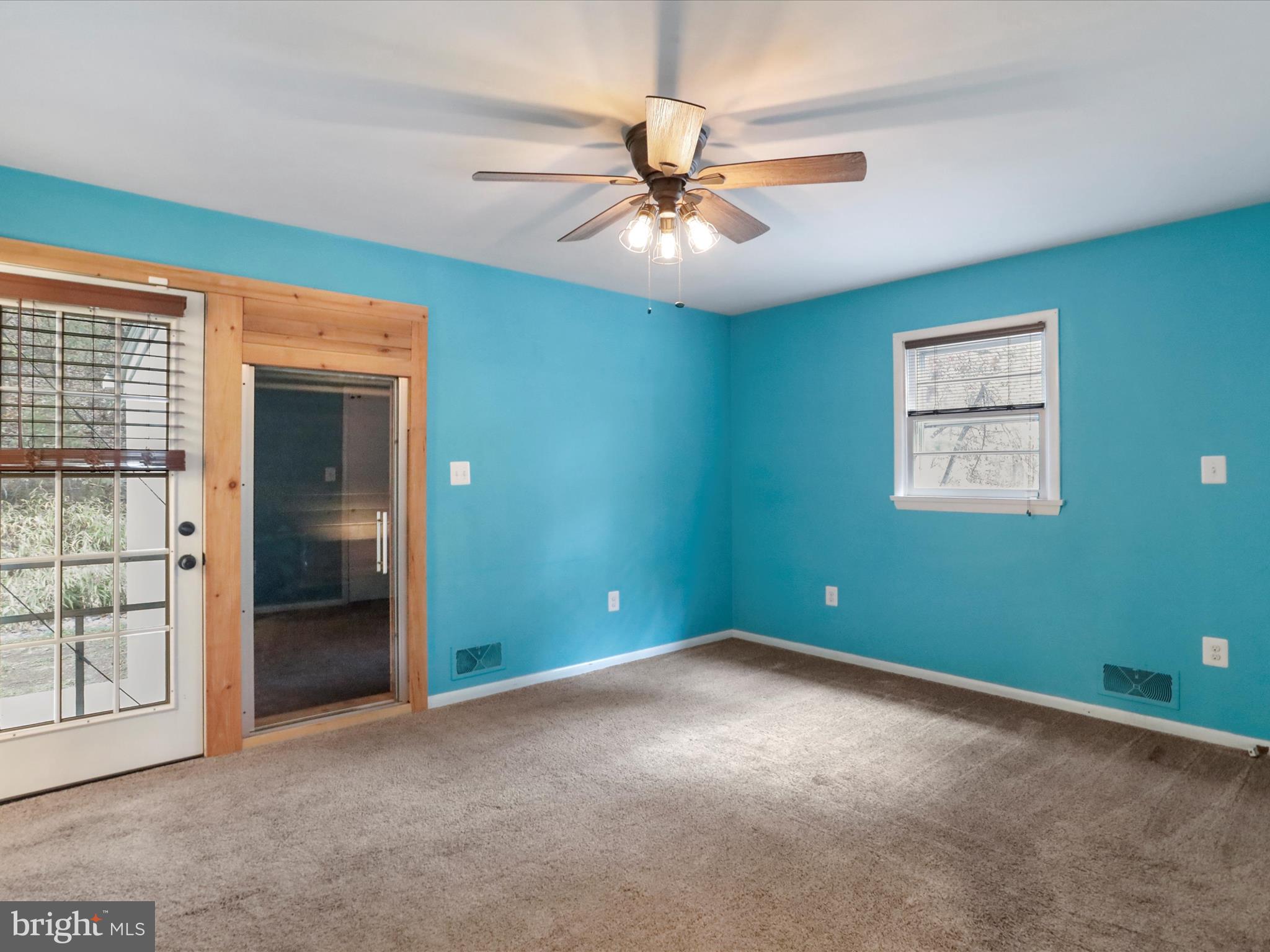 5545 Thompson Road Needmore, PA 17238 - Photo 17 of 54 Primary bedroom