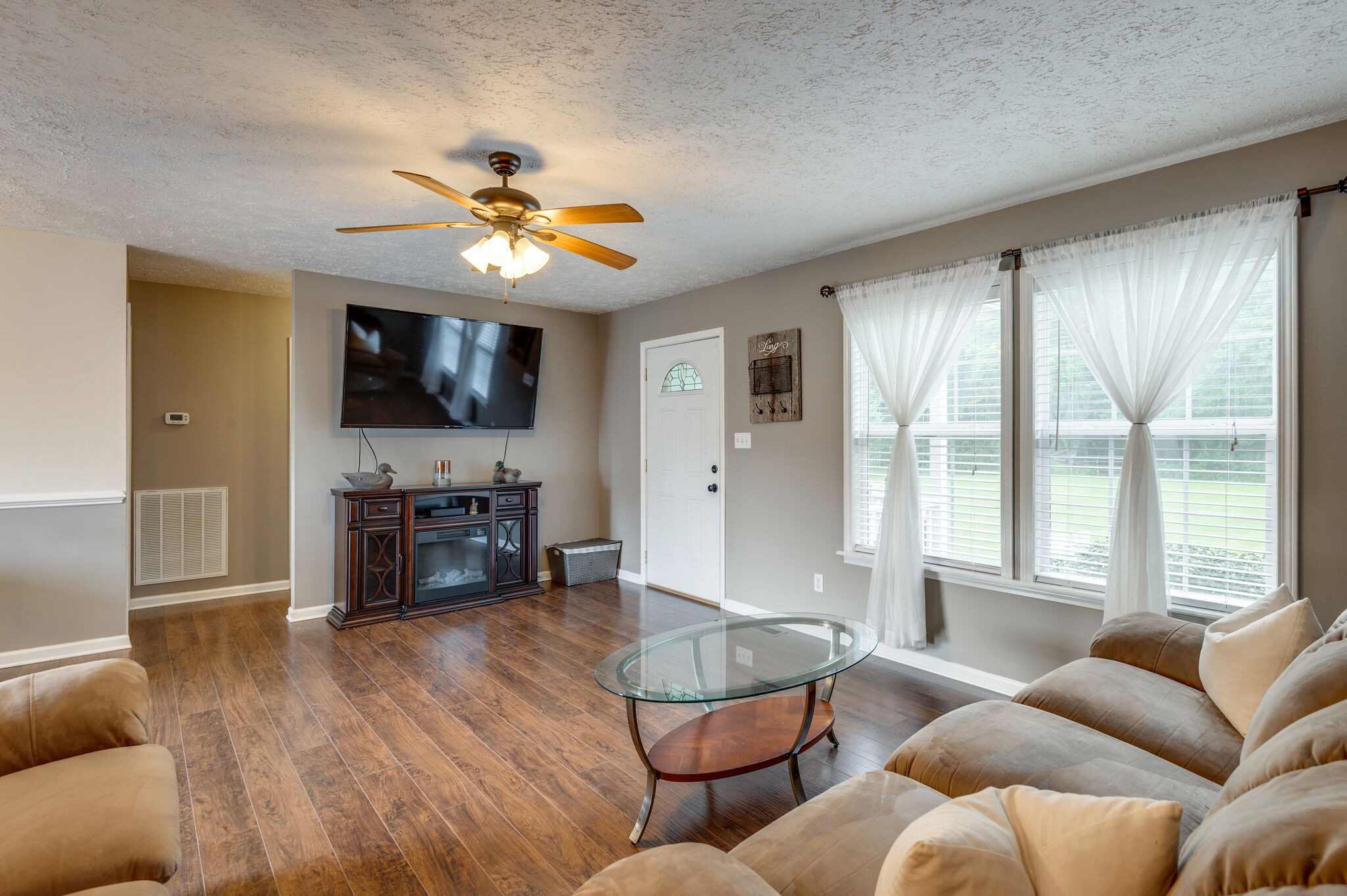 798 Hafner Road Charlotte, TN 37036 - Photo 11 of 32 Gallery Image 11