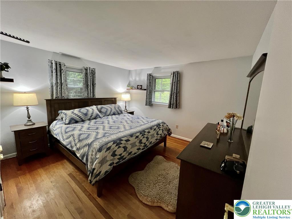 1326 Blue Barn Road Allentown, PA 18104 - Photo 15 of 32 Primary bedroom