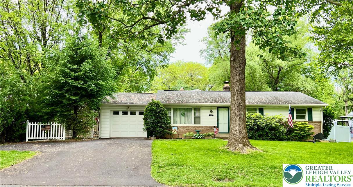 1326 Blue Barn Road Allentown, PA 18104 - Photo 2 of 32