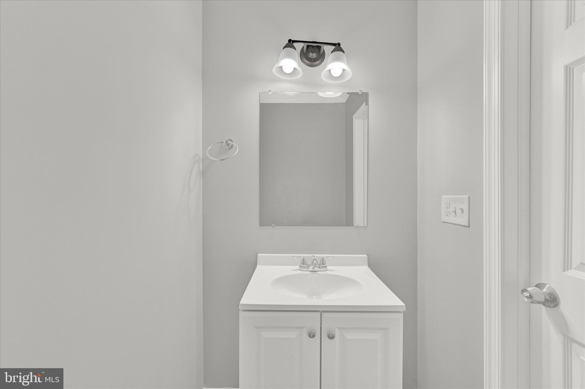 4606 Pall Mall Road Baltimore, MD 21215 - Photo 7 of 20