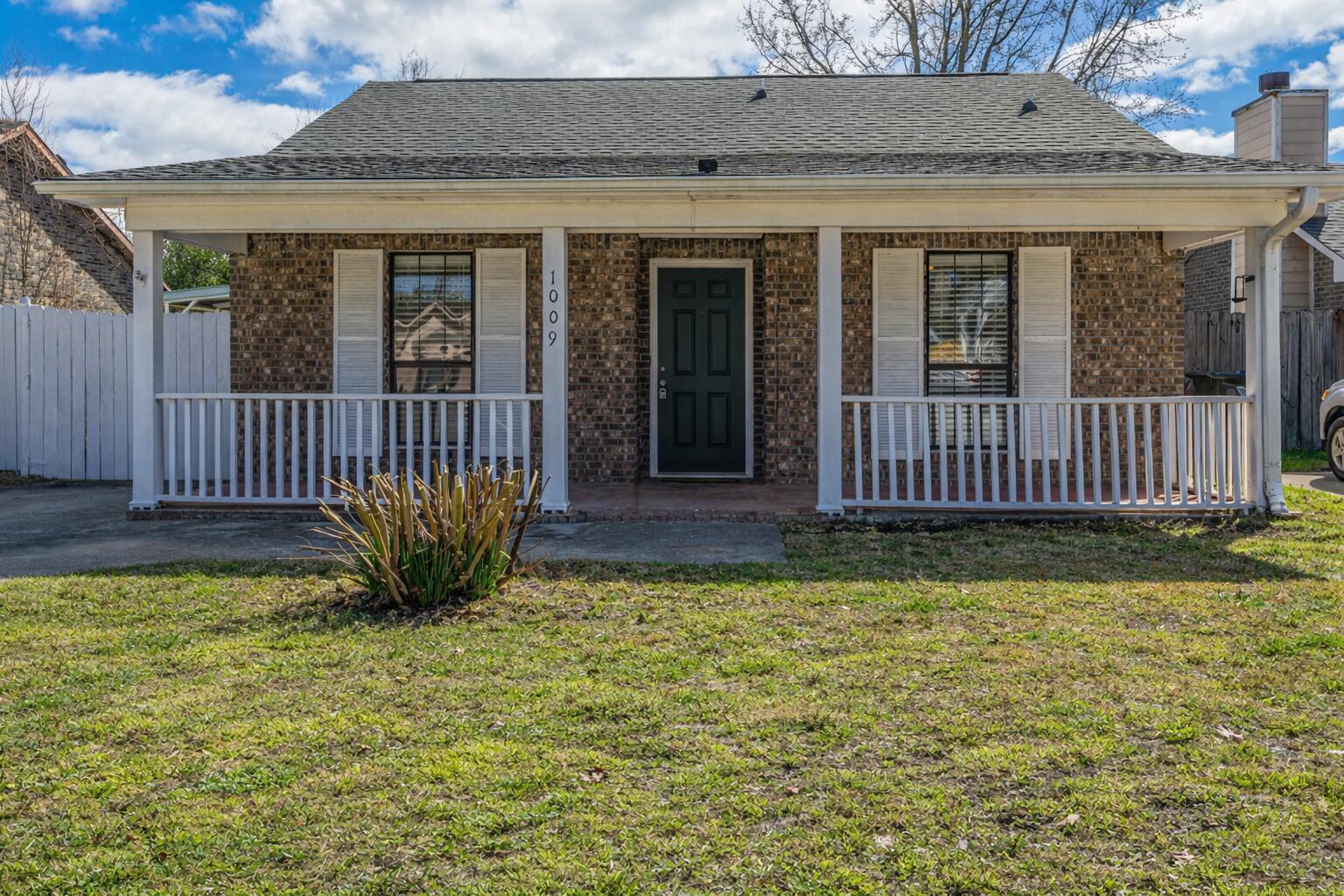 1009 Douglas Wayne Road Summerville, SC 29486 - Photo 1 of 23 ChatGPT Image Feb 18, 2026 at 10_19_24 P
