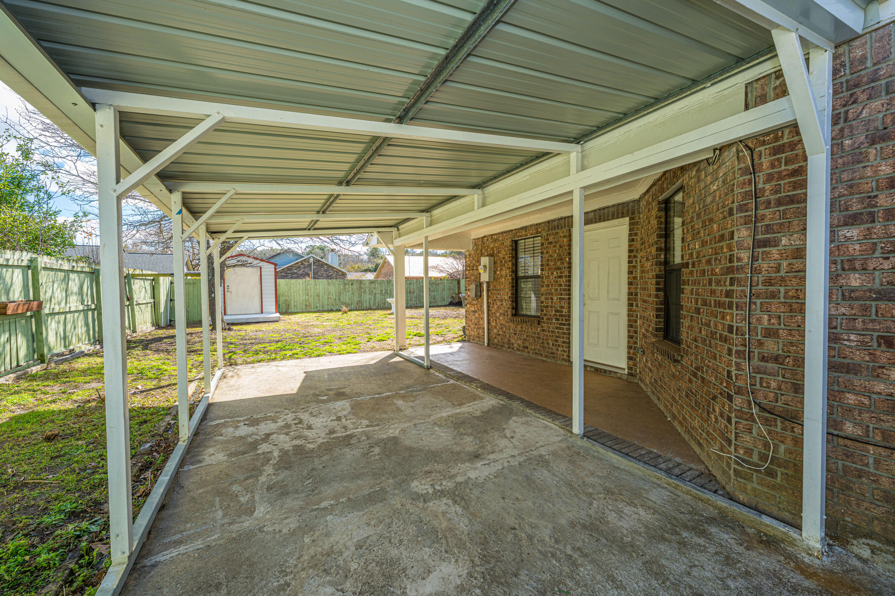 1009 Douglas Wayne Road Summerville, SC 29486 - Photo 19 of 23 1009DouglasWayneRd030