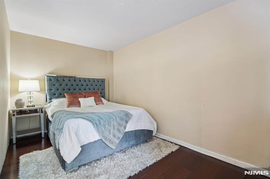 1375 River Road, Unit 1A Edgewater, NJ 07020 - Photo 14 of 20