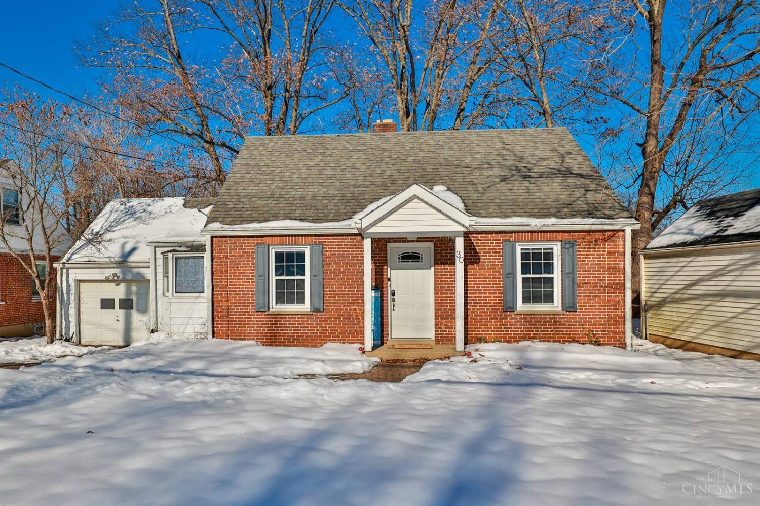 30 Damon Road Greenhills, OH 45218 - Photo 1 of 30