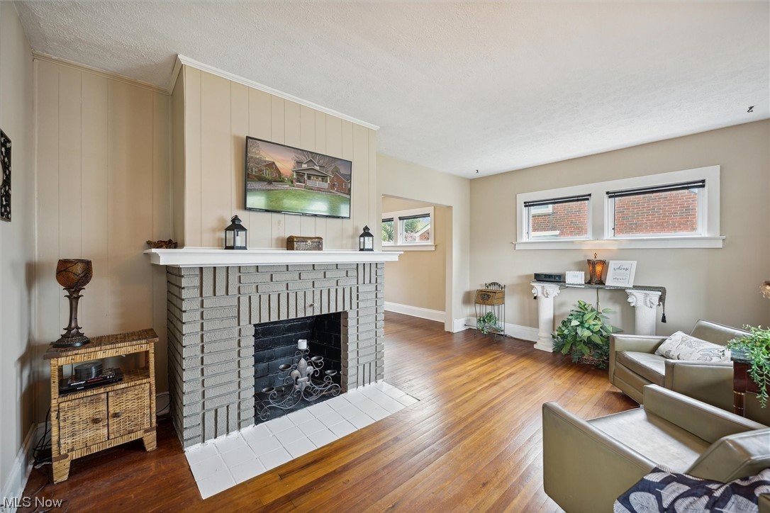 1400 South Green Road Cleveland, OH 44121 - Photo 8 of 30 Gallery Image 8