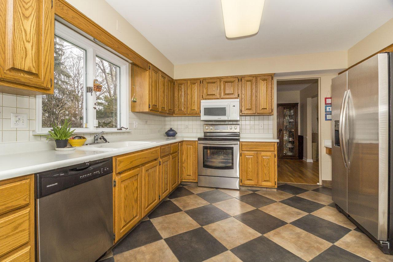 1948 Fishinger Road Columbus, OH 43221 - Photo 8 of 29