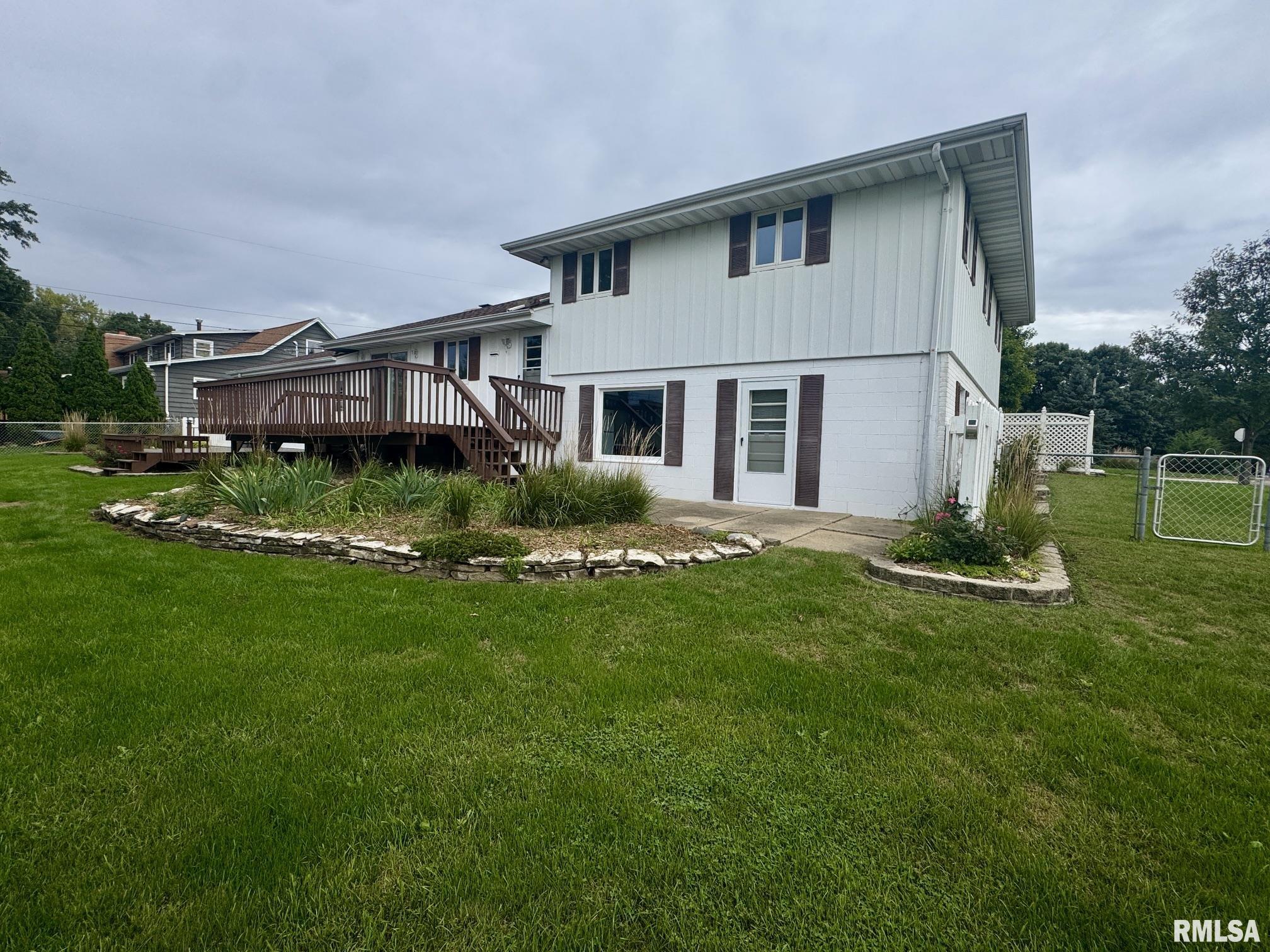 6325 North Greenmont Road Peoria, IL 61614 - Photo 26 of 27 Gallery Image 26