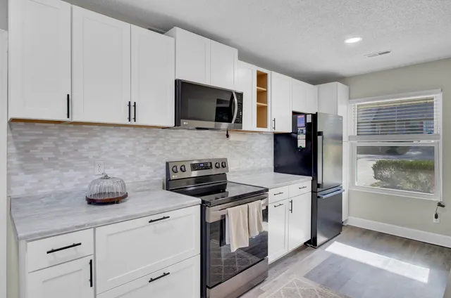 $295,000 | 205 Kirksey Drive, Summerville, SC 29485