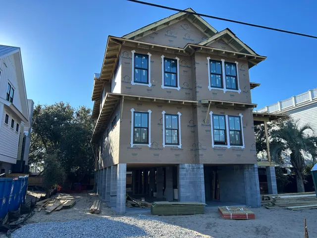 $4,195,000 | 3802 Cameron Boulevard, Isle of Palms, SC 29451