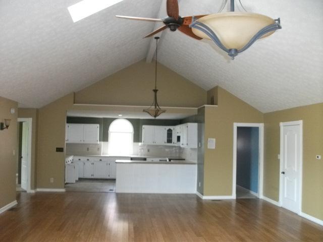 6148 Buck Trail Road Indianapolis, IN 46237 - Photo 5 of 19 Gallery Image 5