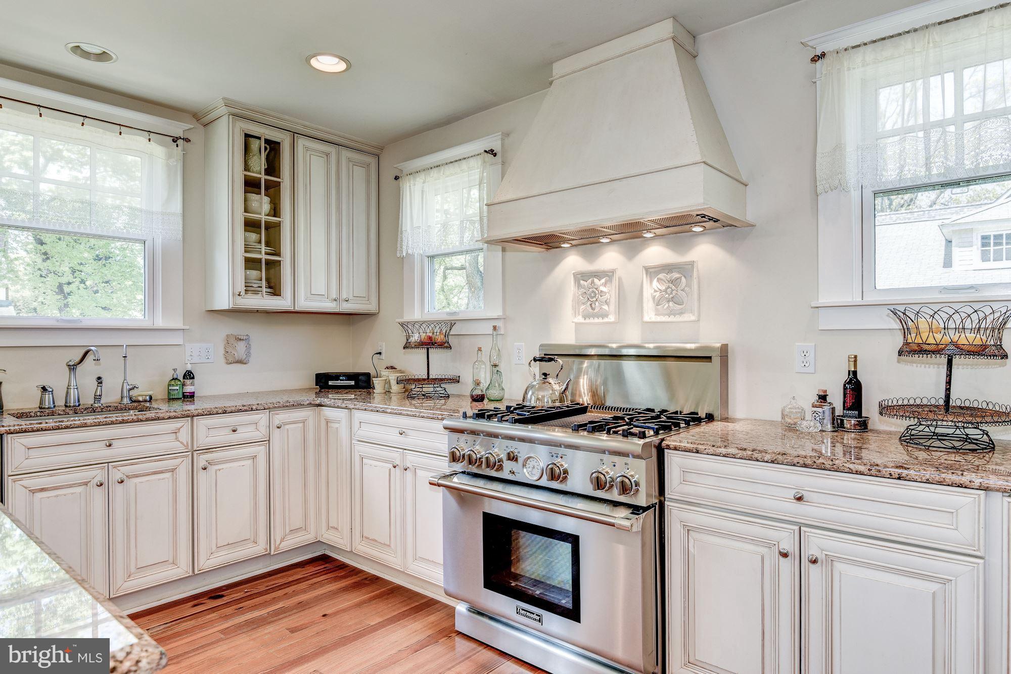 1 Decatur Avenue Annapolis, MD 21403 - Photo 7 of 30 Kitchen