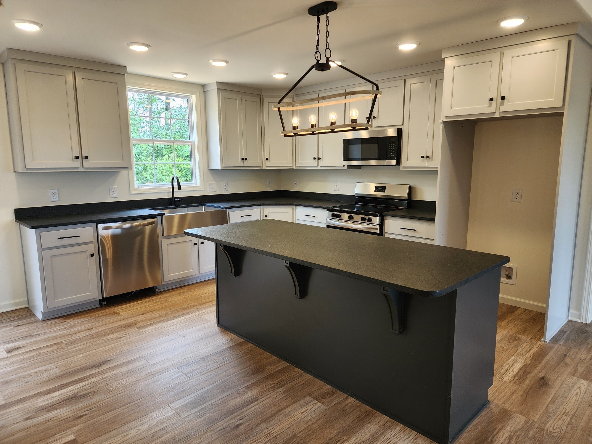 524 Pleasant Hill Road Lafayette, TN 37083 - Photo 11 of 26 Gallery Image 11