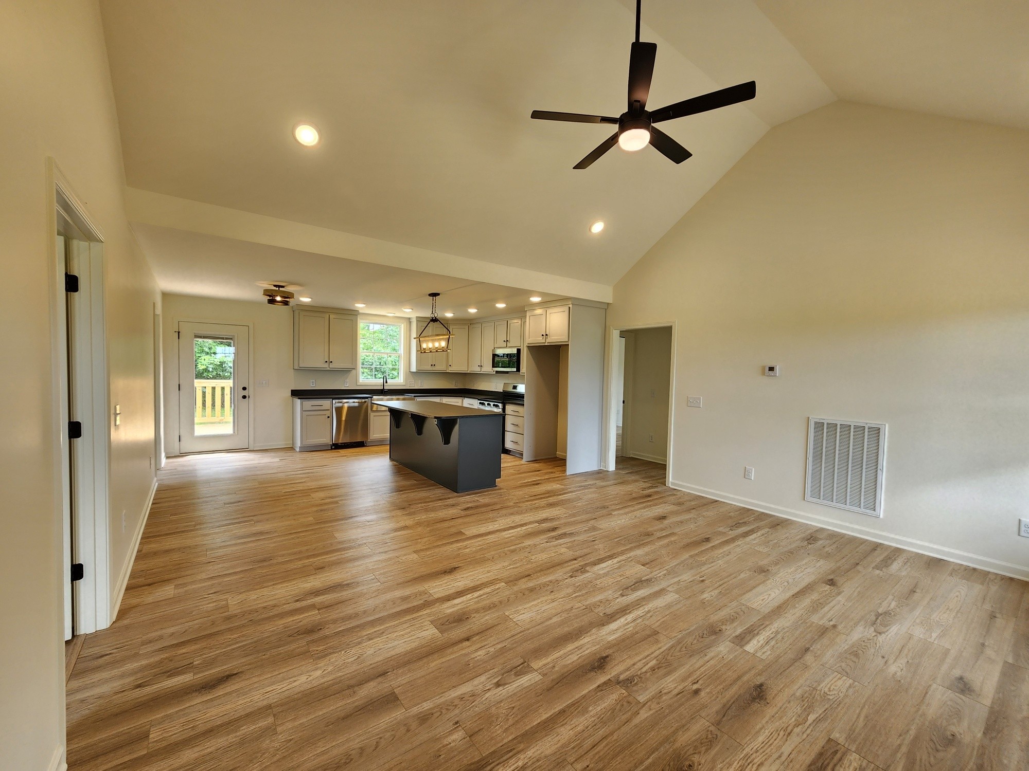 524 Pleasant Hill Road Lafayette, TN 37083 - Photo 23 of 26 Gallery Image 23
