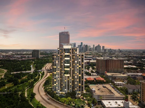 $644,999 | 3333 Allen Parkway, Unit 709, Houston, TX 77019