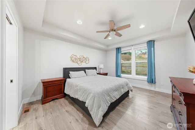 $685,000 | 5612 Clearview Drive, Ferndale, WA 98248