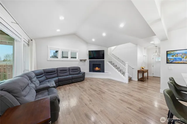 $685,000 | 5612 Clearview Drive, Ferndale, WA 98248