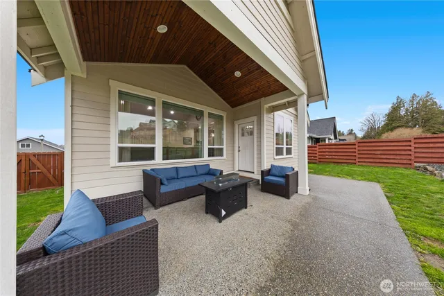 $685,000 | 5612 Clearview Drive, Ferndale, WA 98248