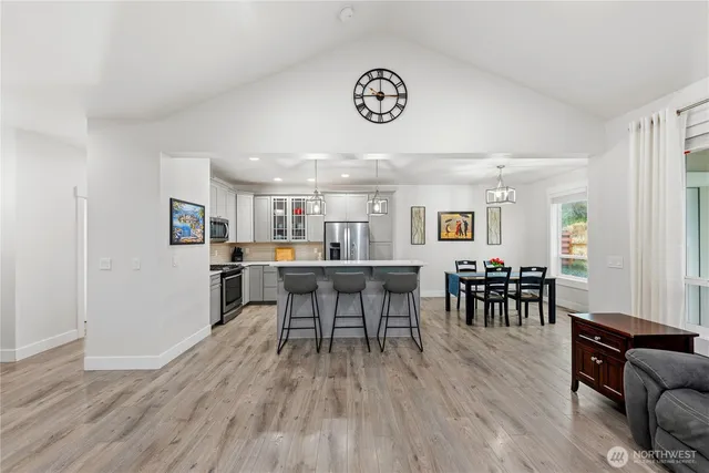 $685,000 | 5612 Clearview Drive, Ferndale, WA 98248