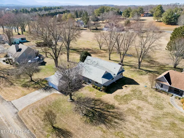 $638,000 | 3576 East Atherton Lane, Baneberry, TN 37890