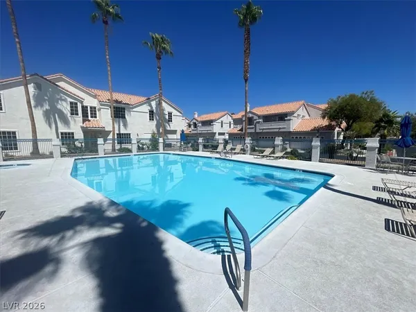 $1,500 | 5201 South Torrey Pines Drive, Unit 1227, Las Vegas, NV 89118