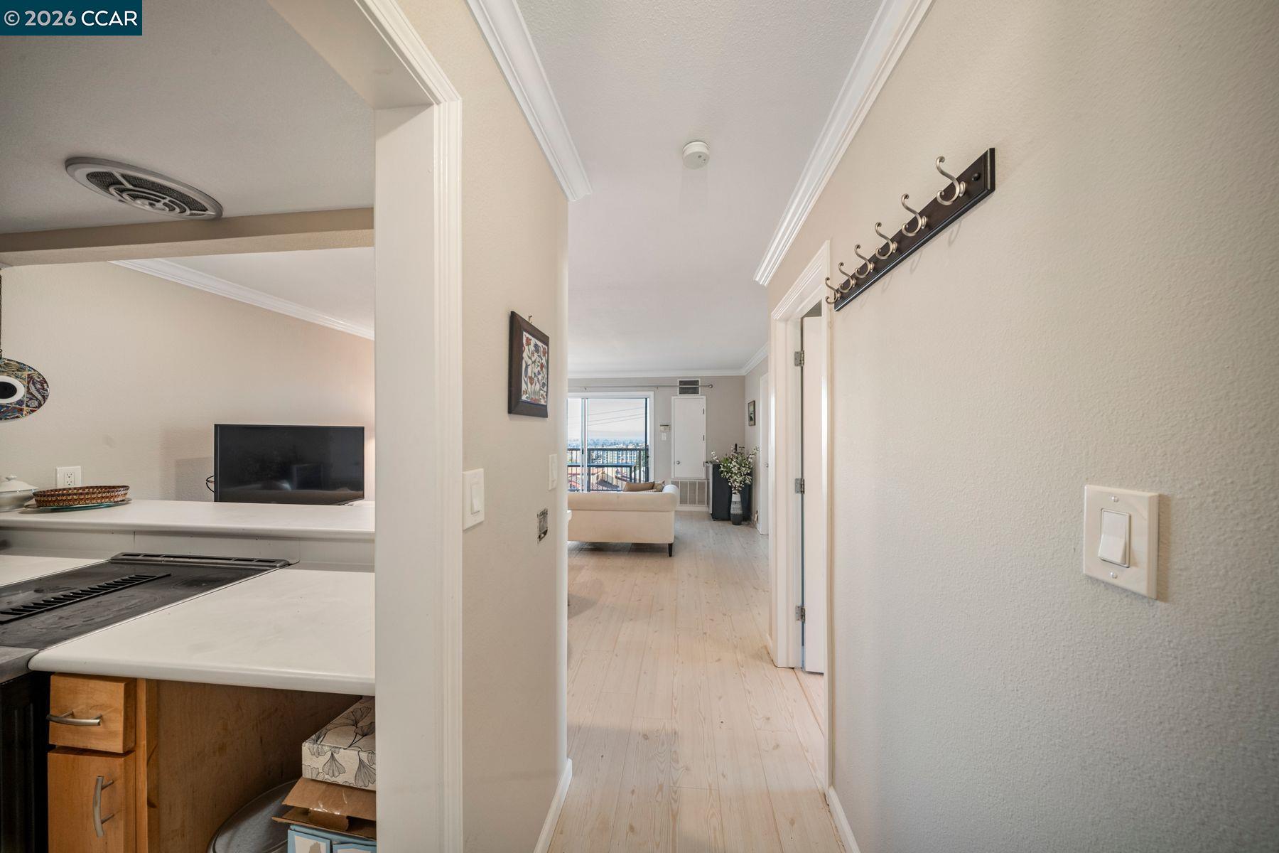 2 Panoramic Way, Unit 304 Berkeley, CA 94704 - Photo 13 of 43
