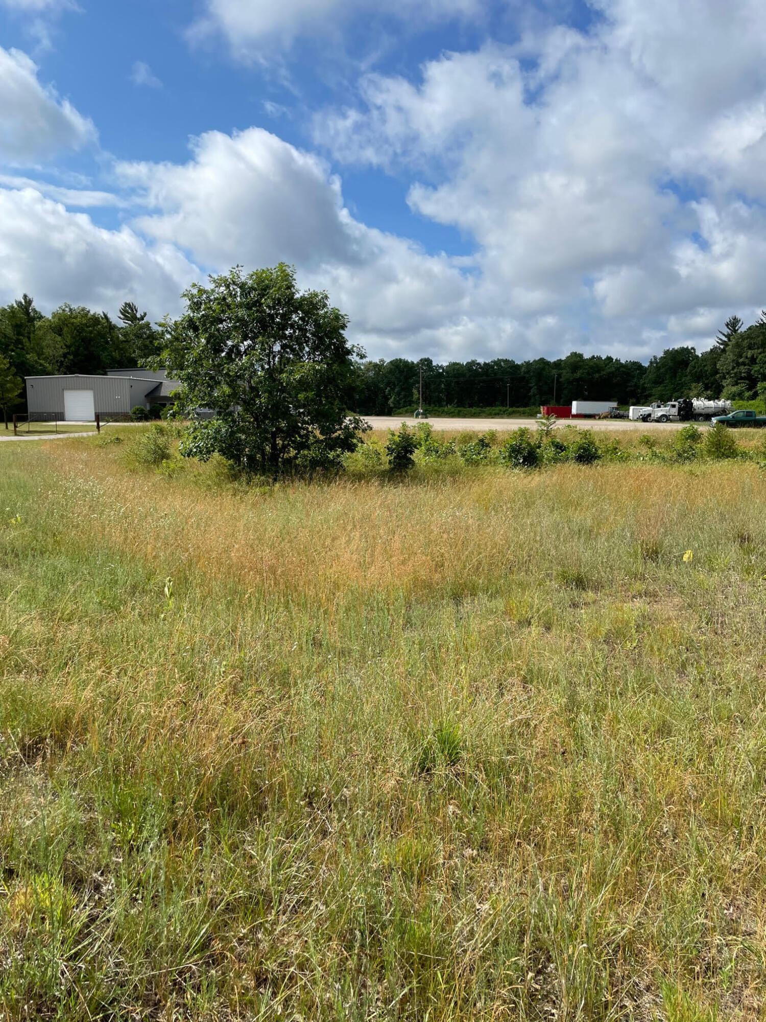 lot 4
