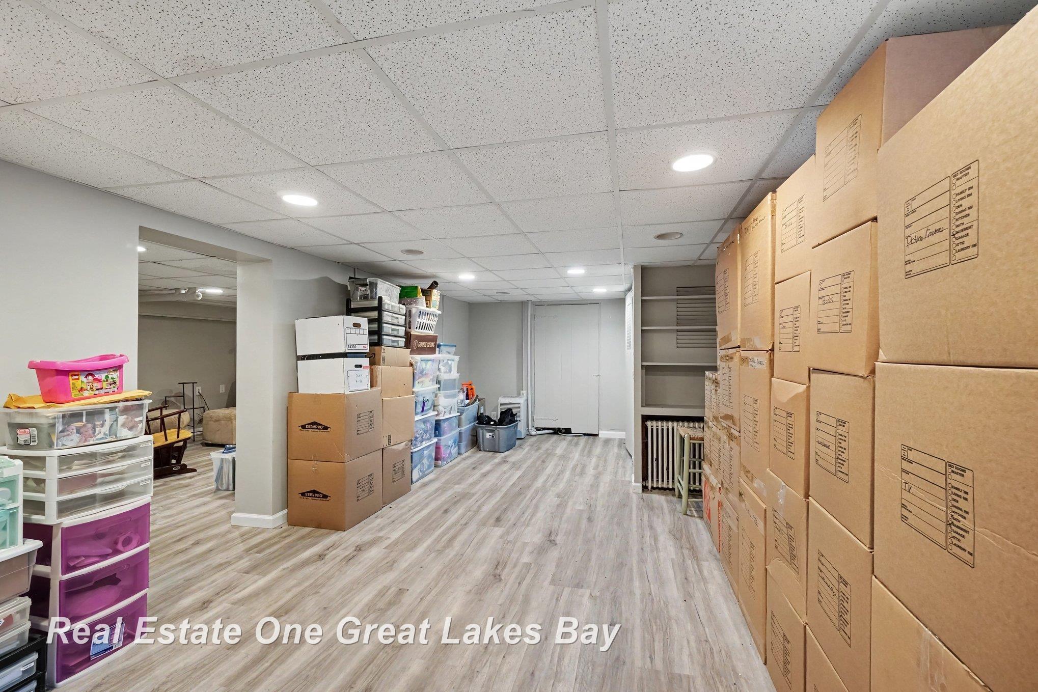 1510 Helen Street Bay City, MI 48708 - Photo 22 of 26 50213358-18fd847e-a845-43d4-b71c-c4c8835f6324.JPG