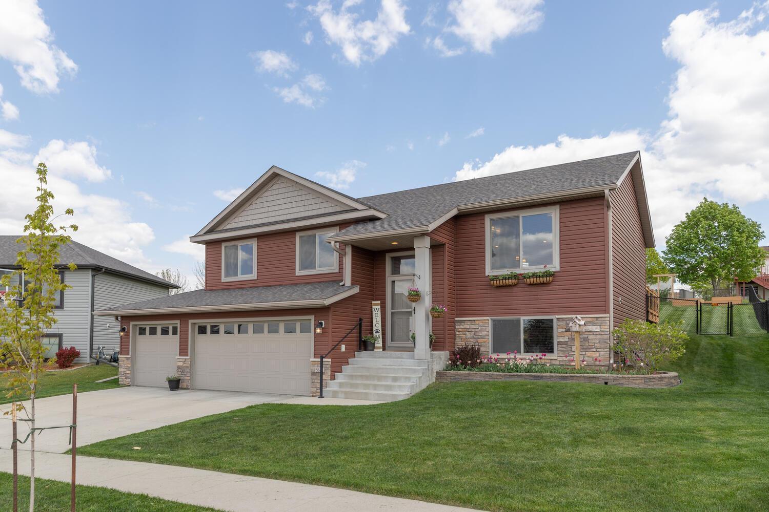 5845 Excalibur Court Northwest Rochester, MN 55901 - Photo 1 of 1 Gallery Image 1