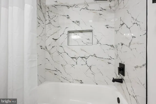 $339,900 | 1353 Potomac Heights Drive, Unit 54, Fort Washington, MD 20744