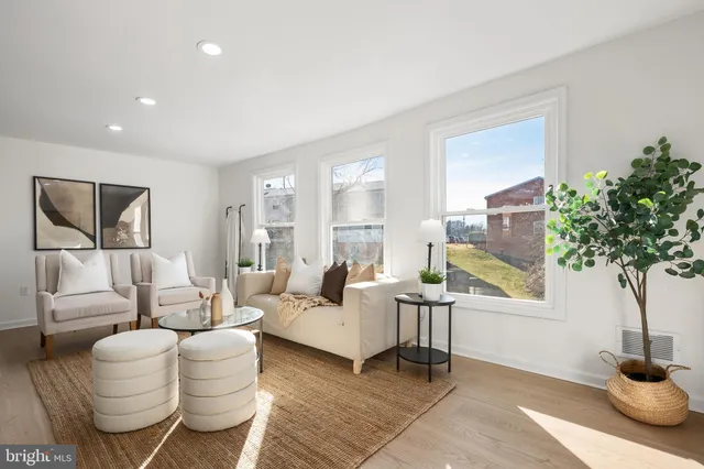 $349,900 | 1353 Potomac Heights Drive, Unit 54, Fort Washington, MD 20744