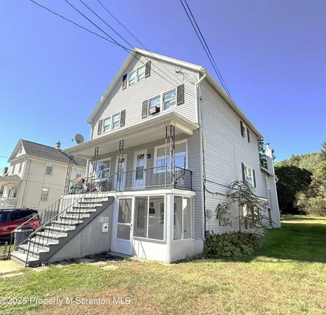 $10,200 | 647 Laurel Street, Dickson City, PA 18519